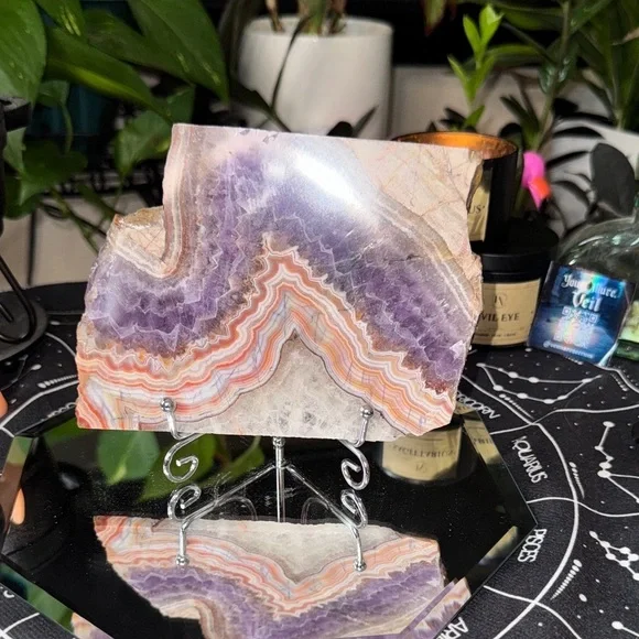 Amethyst Agate Slab on Stand - Picture 6 of 9